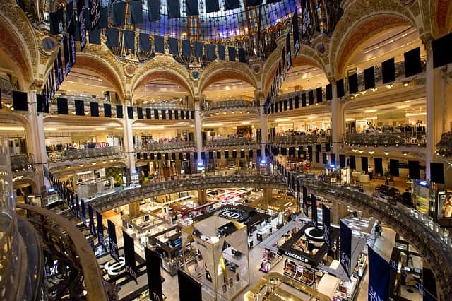קניות בפריז